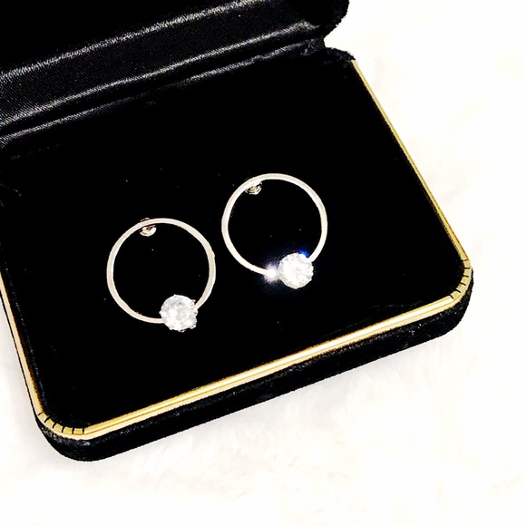 NEW: Stylish Silver CZ💎Geometric Circle Earrings - Picture 2 of 15